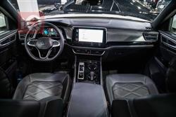 ڤۆڵکسواگن ئەتڵەس کرۆس سپۆرت